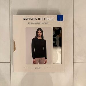 Banana Republic Black and Cream Long Sleeve T-Shirt Set
